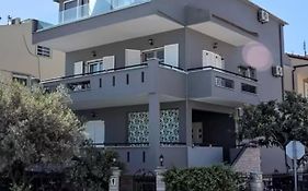 Glykanisos Suites